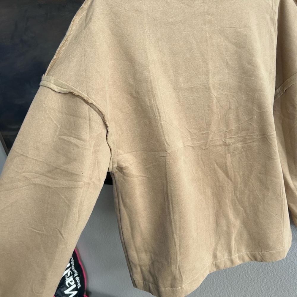 NWT Tan Exposed Seam Button-Up Jacket - Picture 9 of 10
